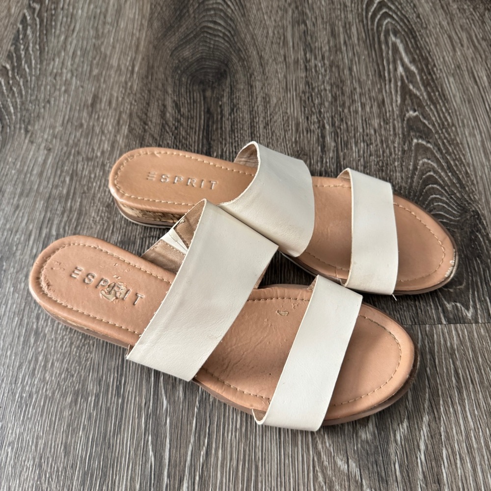 Esprit sandals